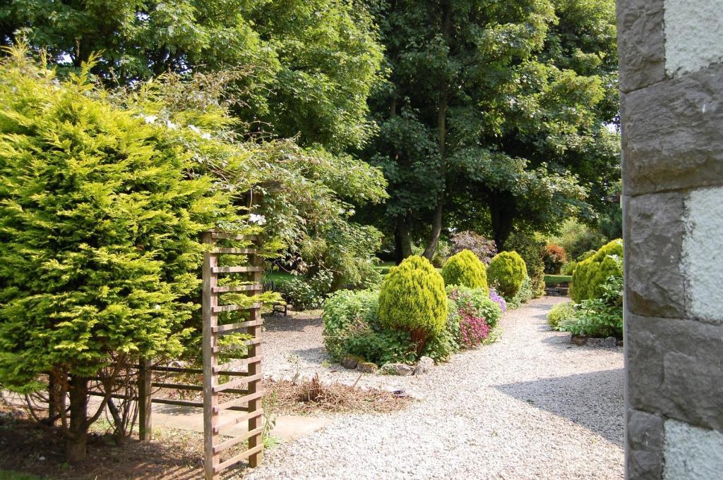 Newton House Hotel Alstonfield Dış mekan fotoğraf
